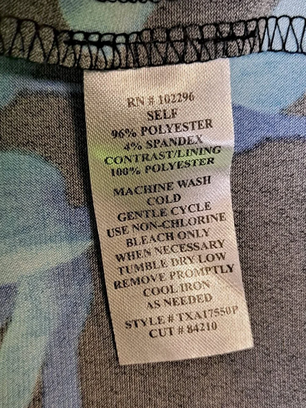 Floral Dress Shear top Connected Apparel - Picture 5 of 6